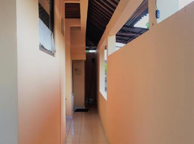 Nini House * ウブド